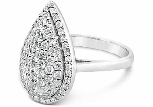 Entourage ring Entourage ring