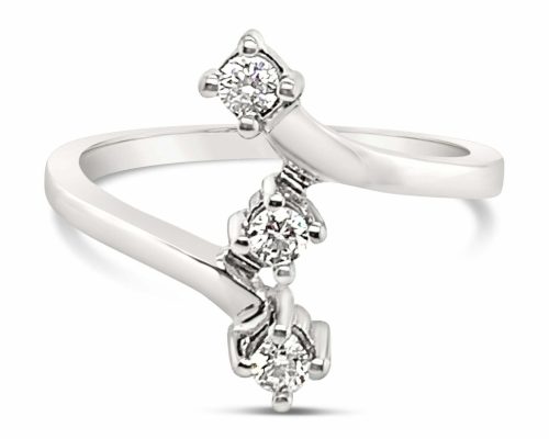 18k witgouden ring met diamant 18k witgouden ring met diamant
