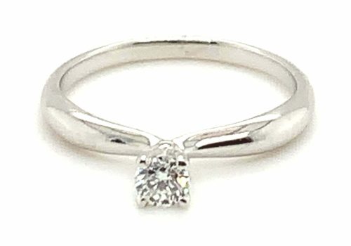 Solitaire ring